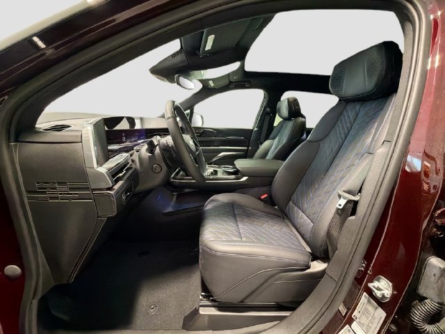 2026 Cadillac Escalade IQ Sport - Photo 19