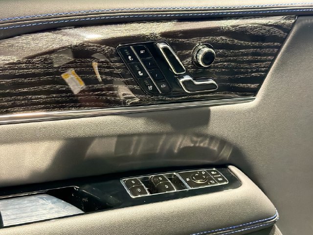 2026 Cadillac Escalade IQ Sport - Photo 17