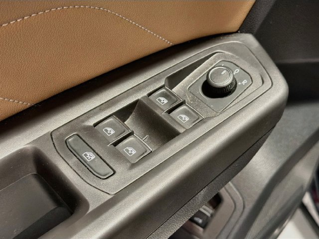 2022 Volkswagen Atlas Cross Sport SEL R-Line - Photo 17