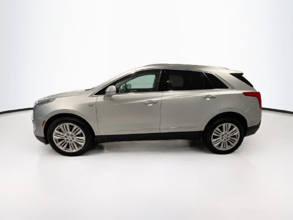 Used 2018 CADILLAC XT5 Premium Luxury FWD SUV