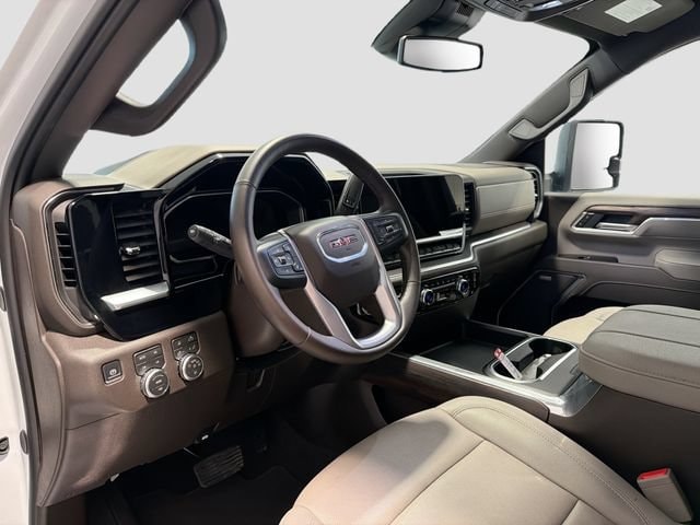 2026 GMC Sierra 2500HD SLT - Photo 9