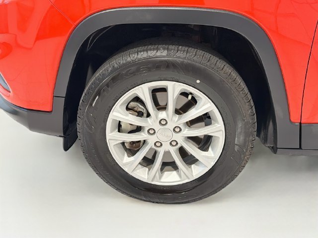 2021 Jeep Cherokee Latitude - Photo 25