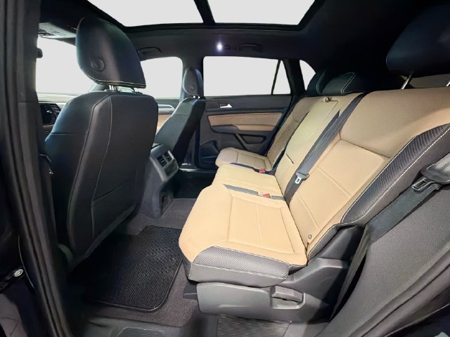 2022 Volkswagen Atlas Cross Sport SEL R-Line - Photo 21
