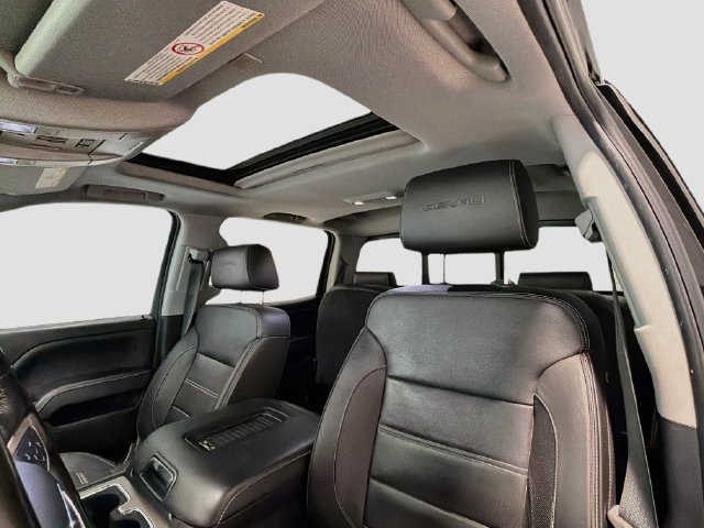 2017 GMC Sierra 3500 Denali HD Denali - Photo 19