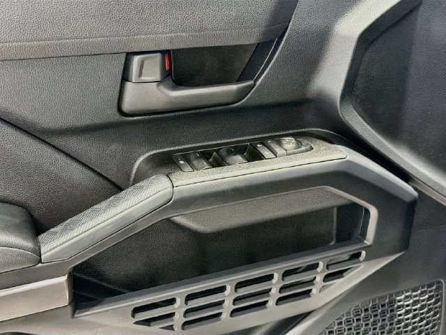 2025 Toyota 4Runner SR5 - Photo 16