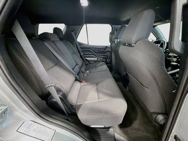 2025 Toyota 4Runner SR5 - Photo 23