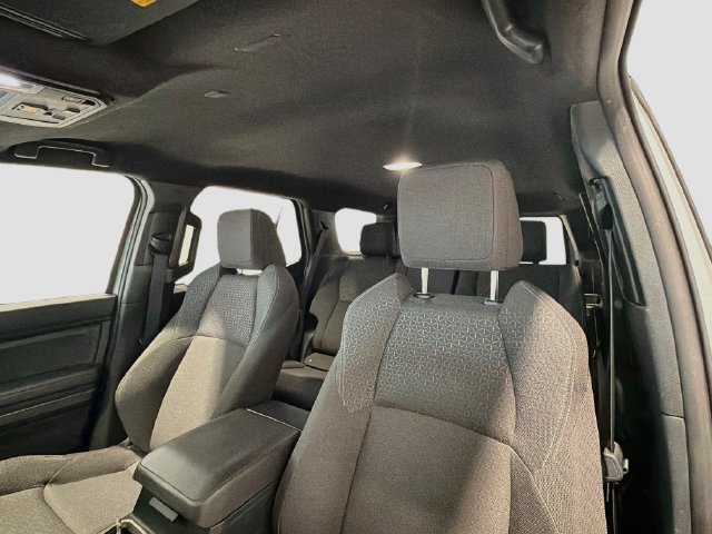 2025 Toyota 4Runner SR5 - Photo 19
