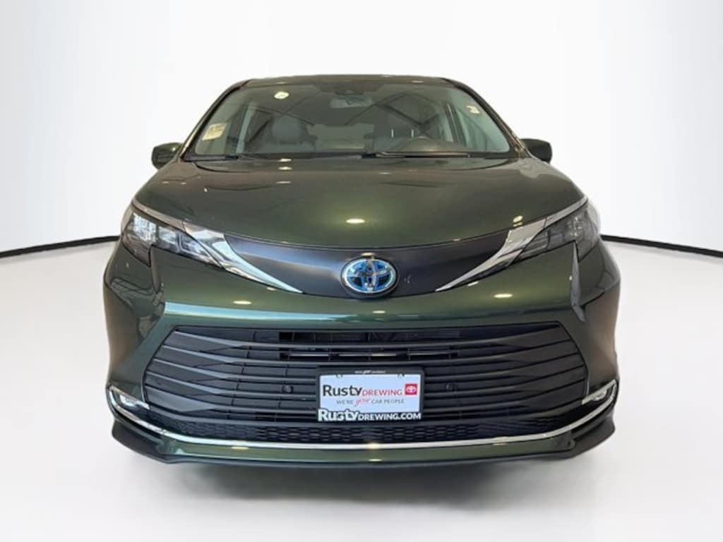 Certified 2024 Toyota Sienna XLE 7 Passenger Van Passenger Van
