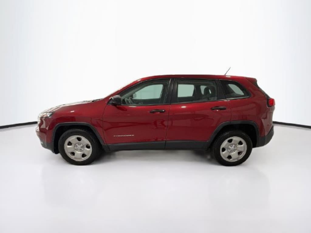 Used 2017 Jeep Cherokee Sport FWD SUV