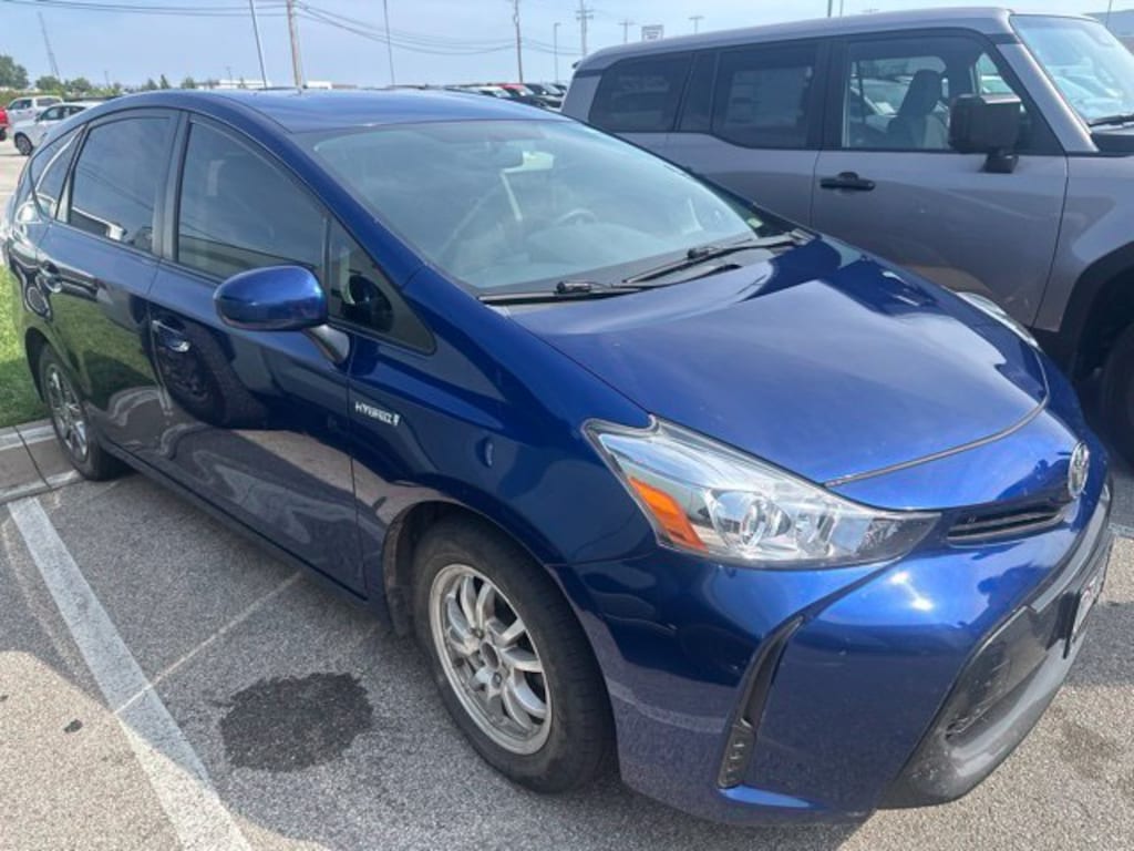 Certified 2017 Toyota Prius v Two Wagon