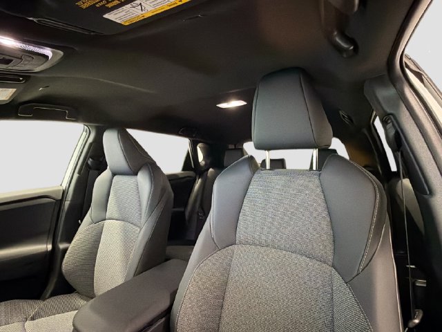 2026 Toyota bZ XLE - Photo 18