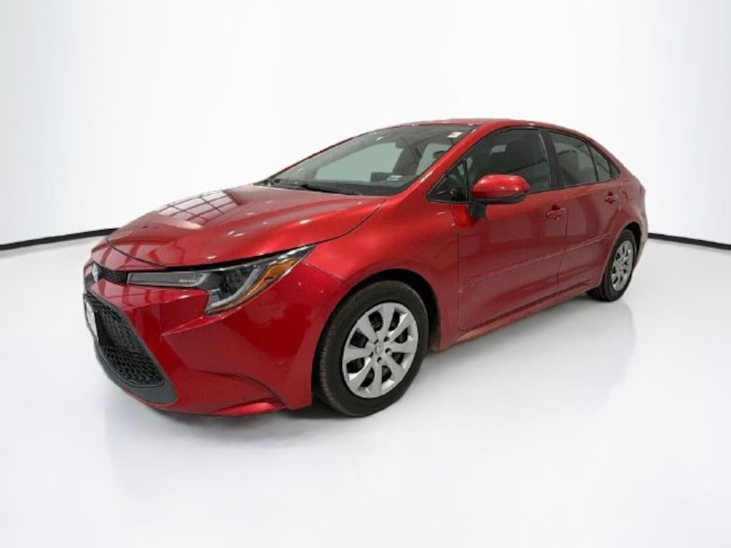 Used 2021 Toyota Corolla LE Sedan