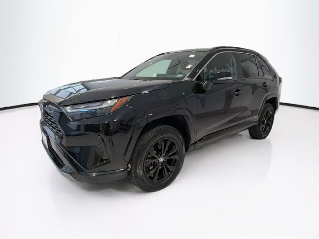 Used 2023 Toyota RAV4 Hybrid SE SUV