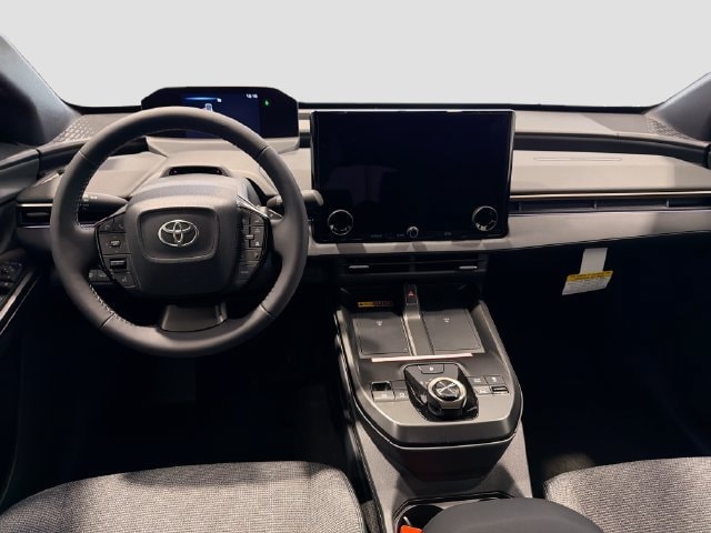 2026 Toyota bZ XLE - Photo 19