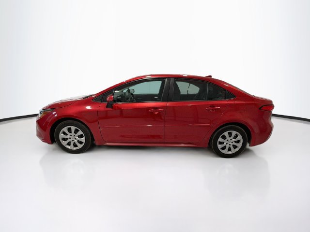 Used 2021 Toyota Corolla LE Sedan