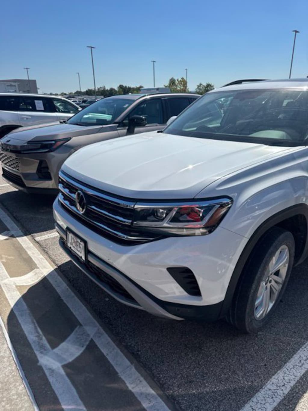 Used 2023 Volkswagen Atlas 2.0T SE w/Technology Sport Utility