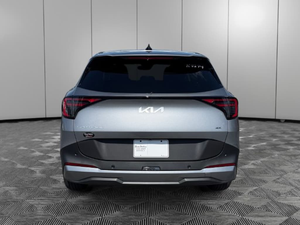 New 2026 Kia Sportage LX SUV