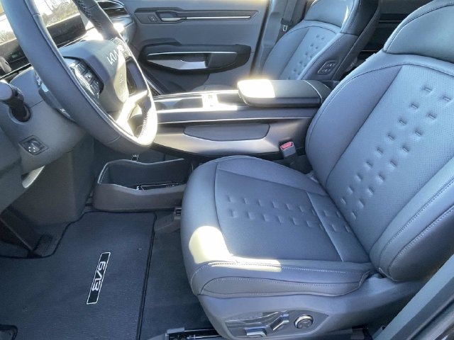 2026 Kia EV9 Wind - Photo 17