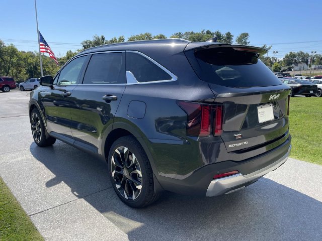 2026 Kia Sorento EX - Photo 3