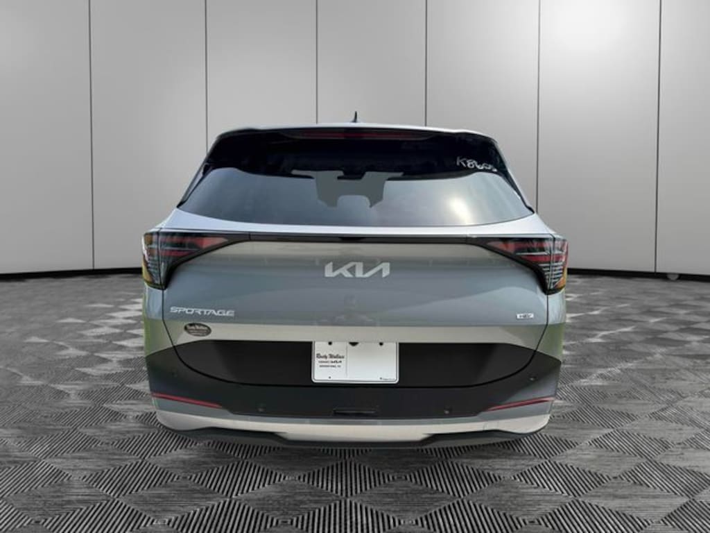 New 2026 Kia Sportage Hybrid LX SUV