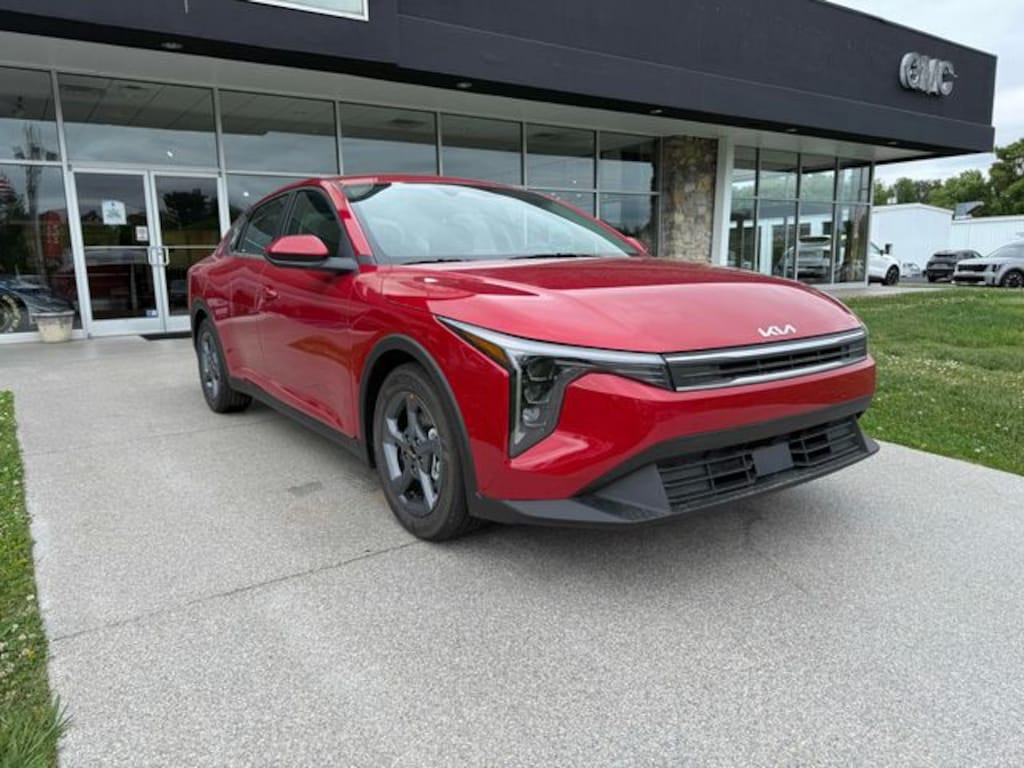 New 2026 Kia K4 LXS Sedan