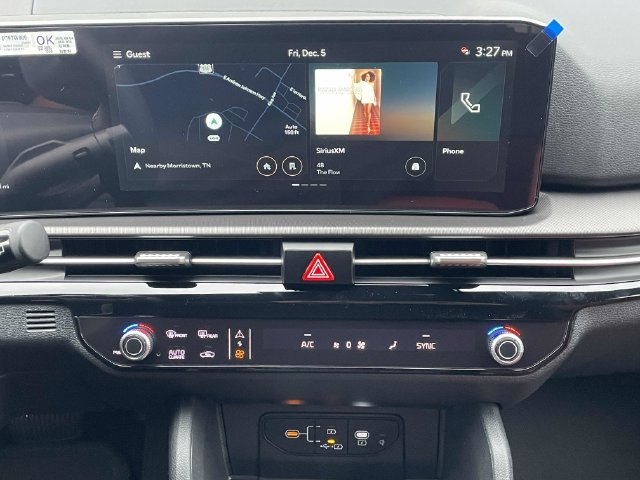 2026 Kia Sportage SX - Photo 12