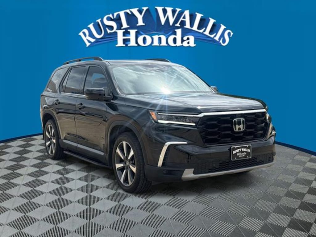 Certified 2025 Honda Pilot Elite SUV