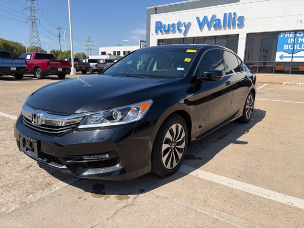 Used 2017 Honda Accord Hybrid EX-L Sedan