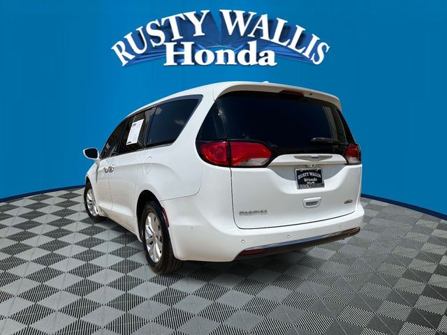 2C4RC1FG7LR101779