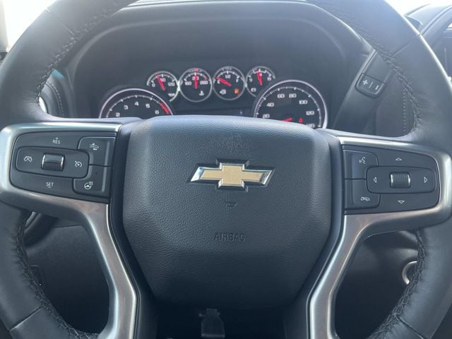 2022 Chevrolet Silverado 1500 Limited LTZ - Photo 11