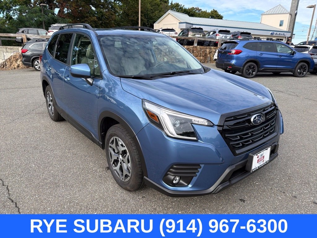 2024 Subaru Forester Premium