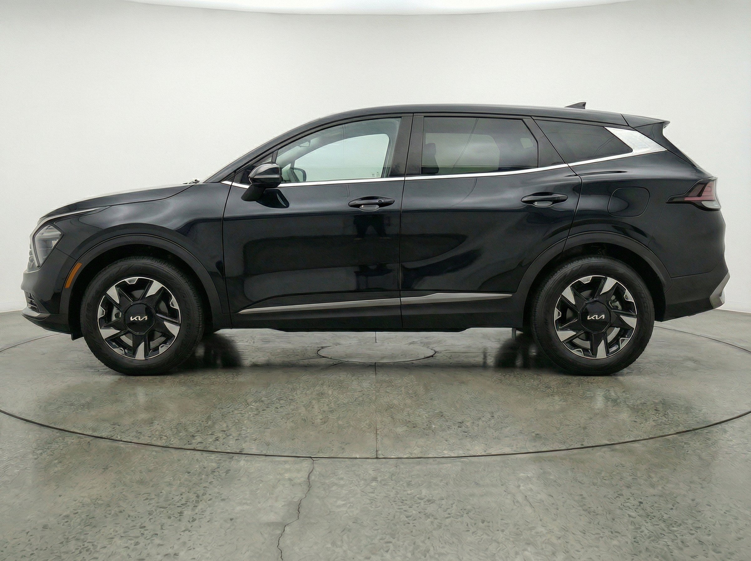 Thumbnail: 2026 Kia Sportage - 5