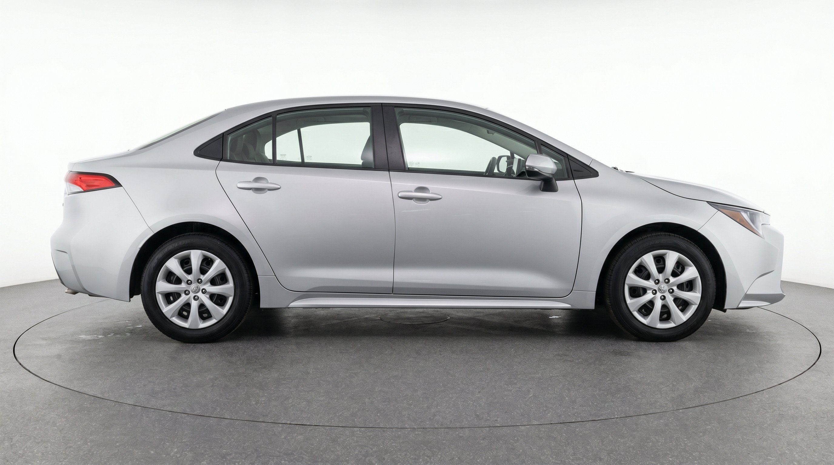 Thumbnail: 2025 Toyota Corolla - 10