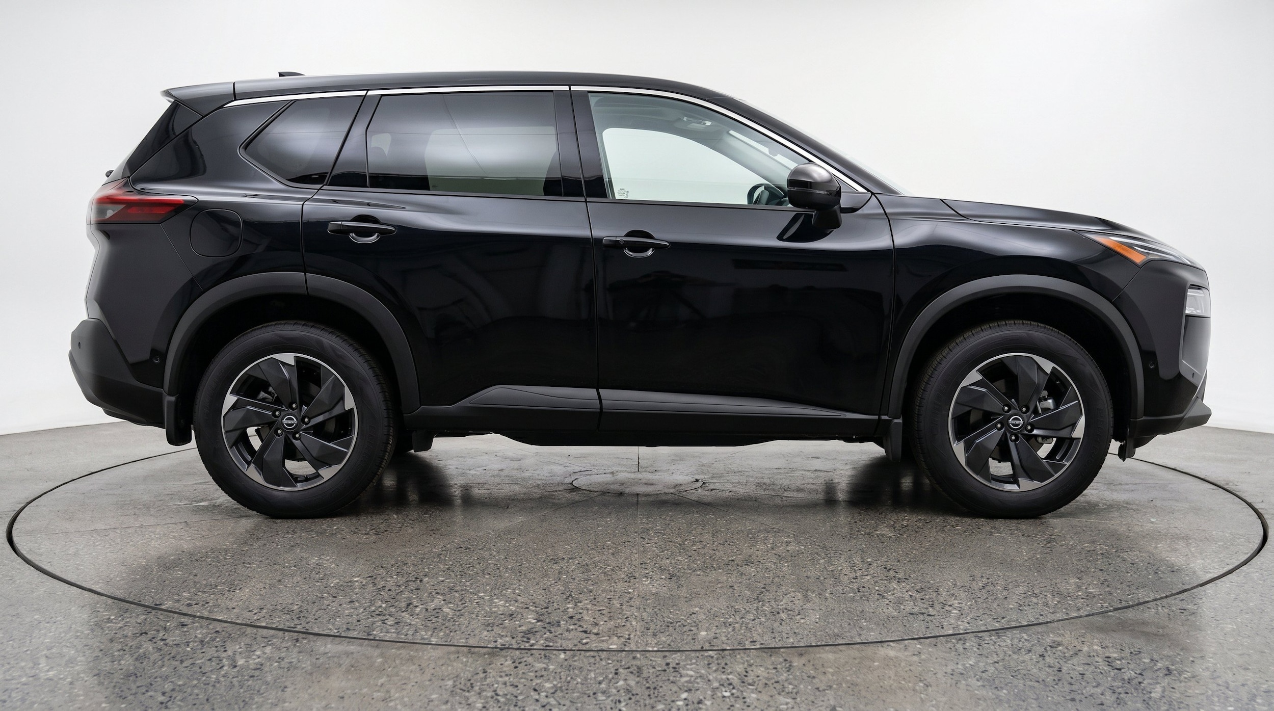 Thumbnail: 2025 Nissan Rogue - 10