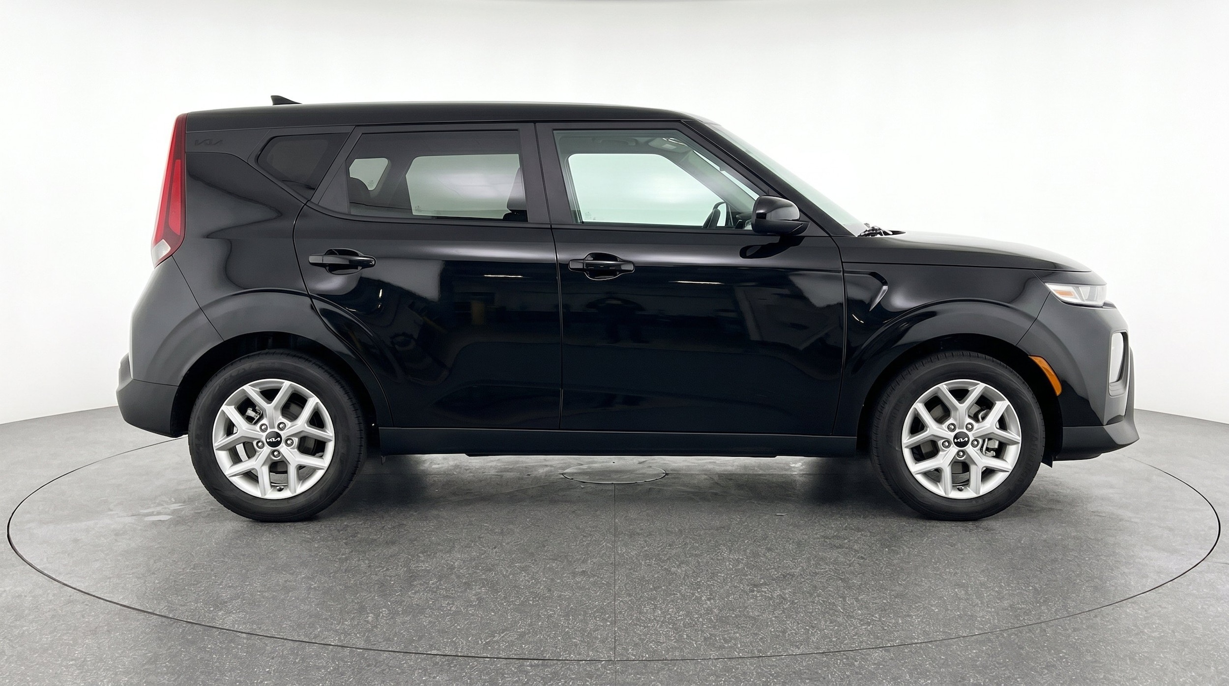 Thumbnail: 2025 Kia Soul - 10