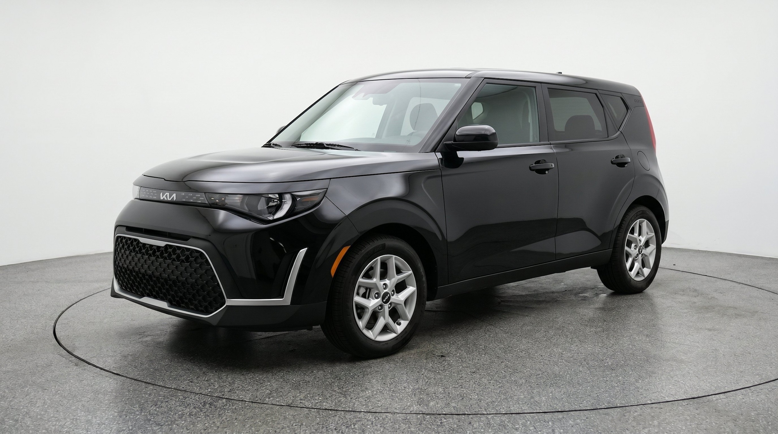 Thumbnail: 2025 Kia Soul - 3