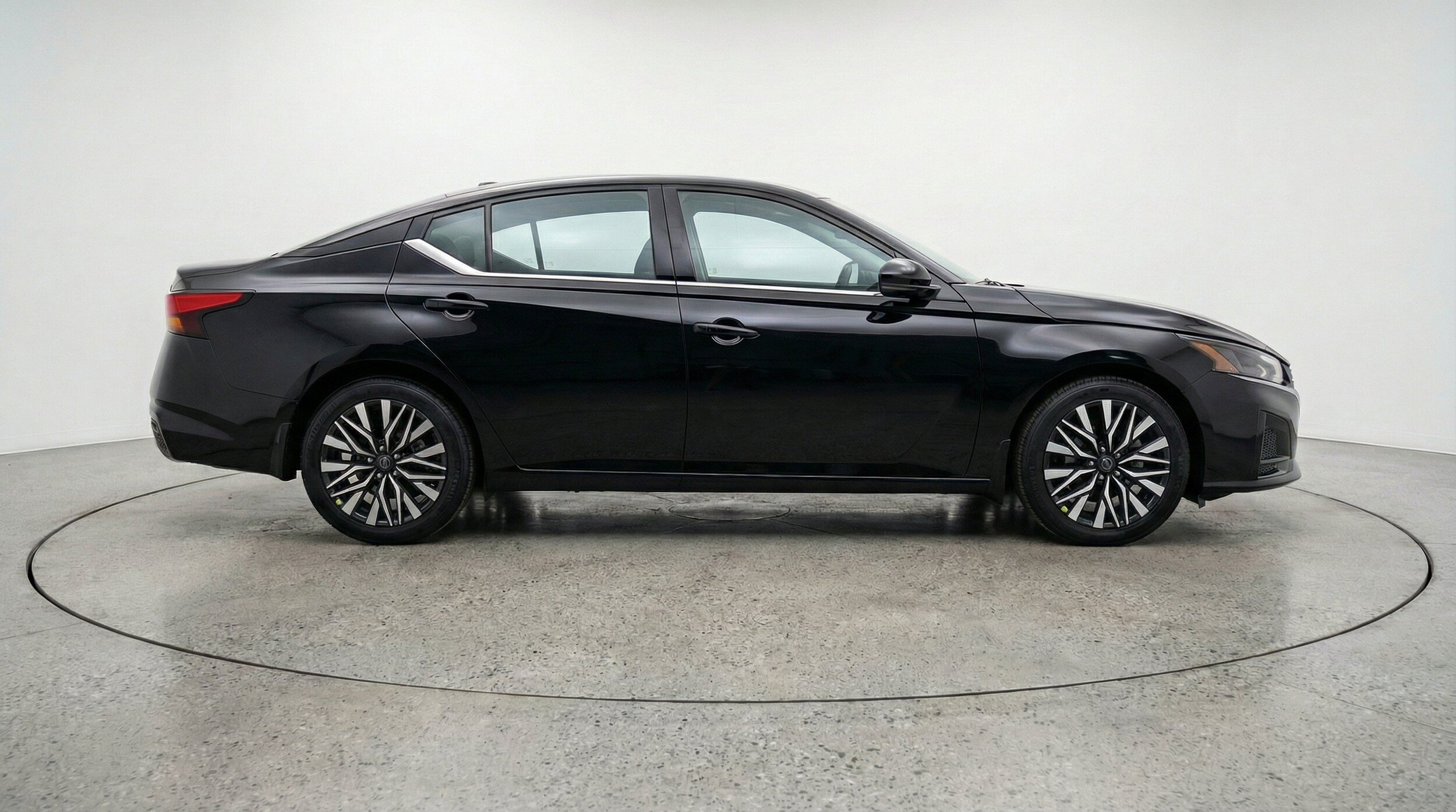 Thumbnail: 2026 Nissan Altima - 10
