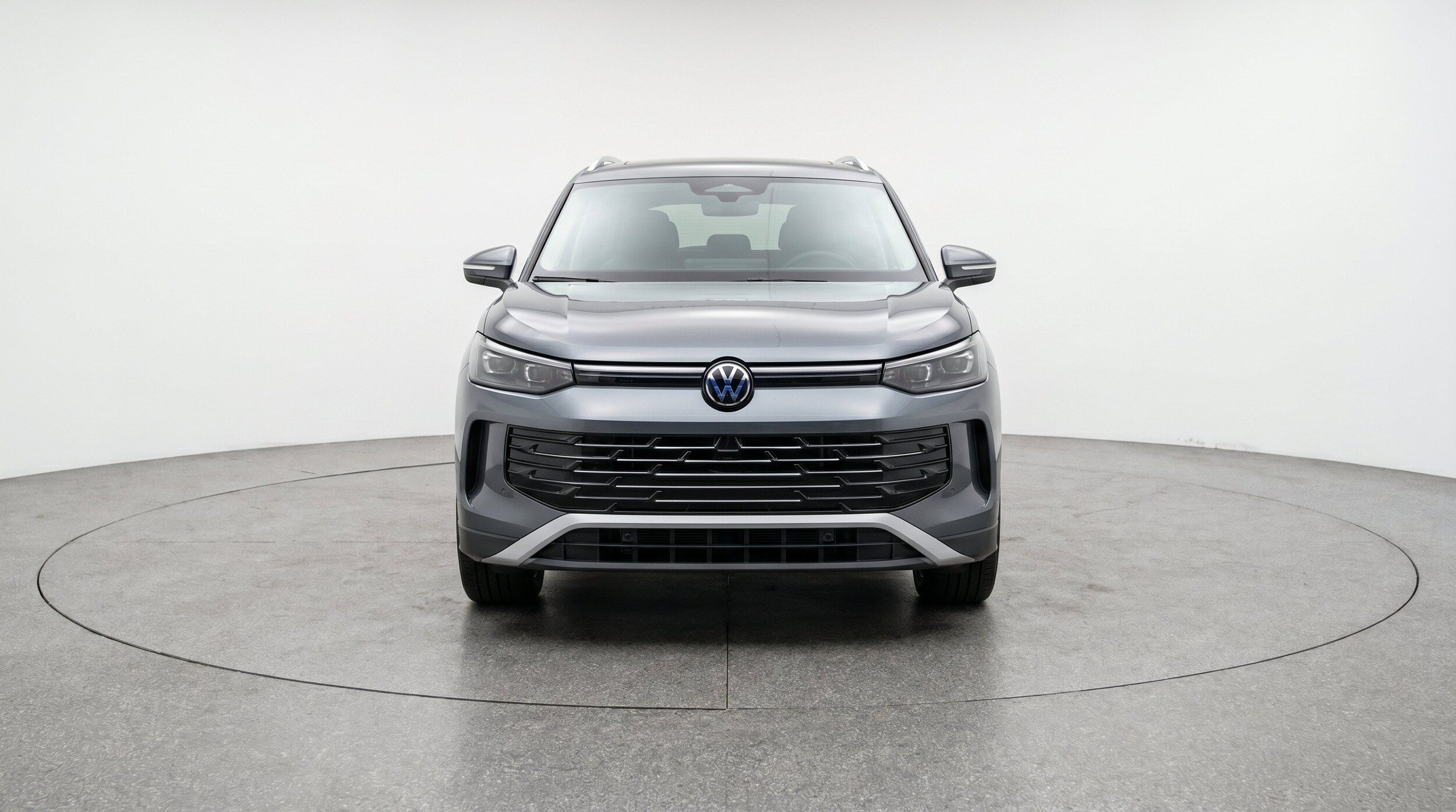 Thumbnail: 2026 Volkswagen Tiguan - 2
