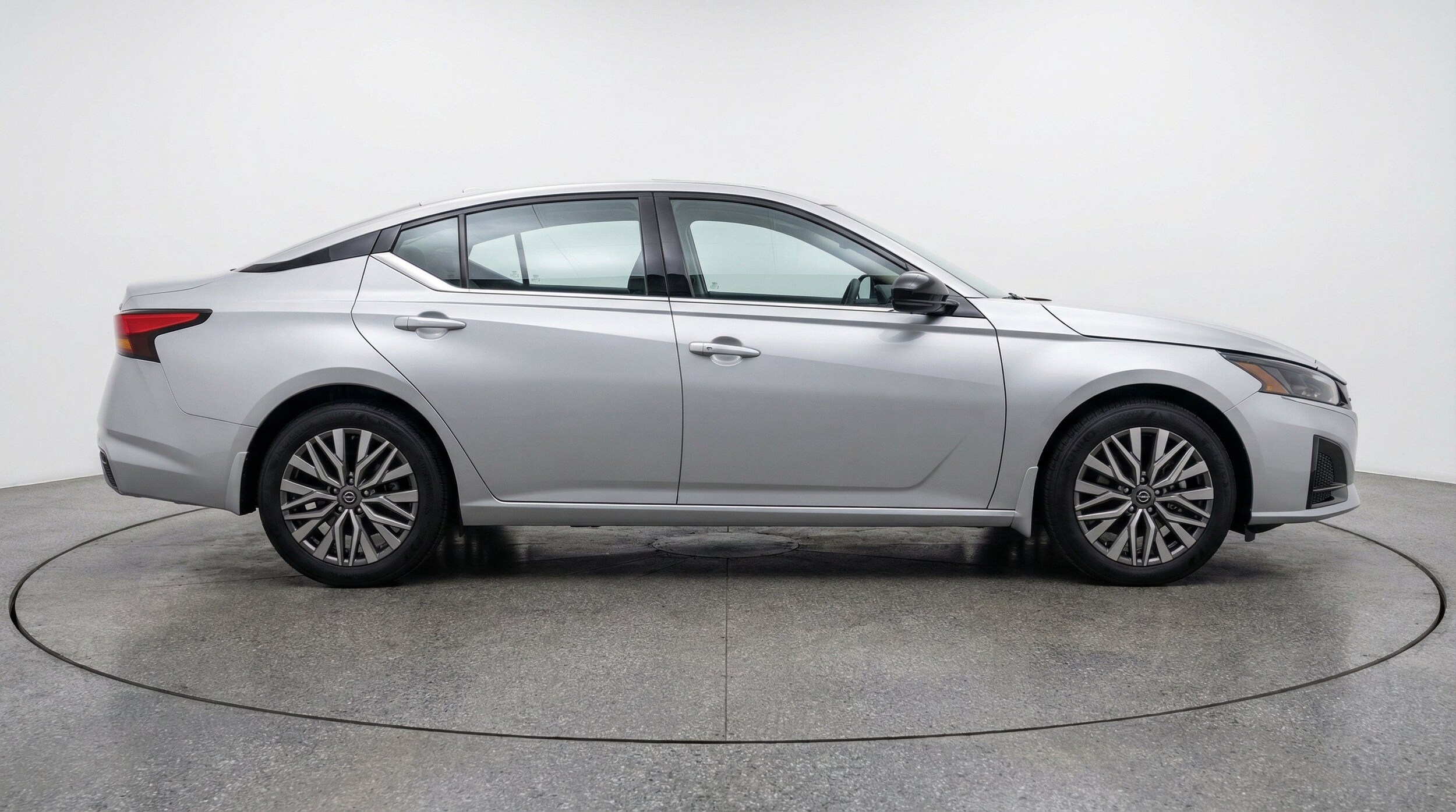 Thumbnail: 2026 Nissan Altima - 10