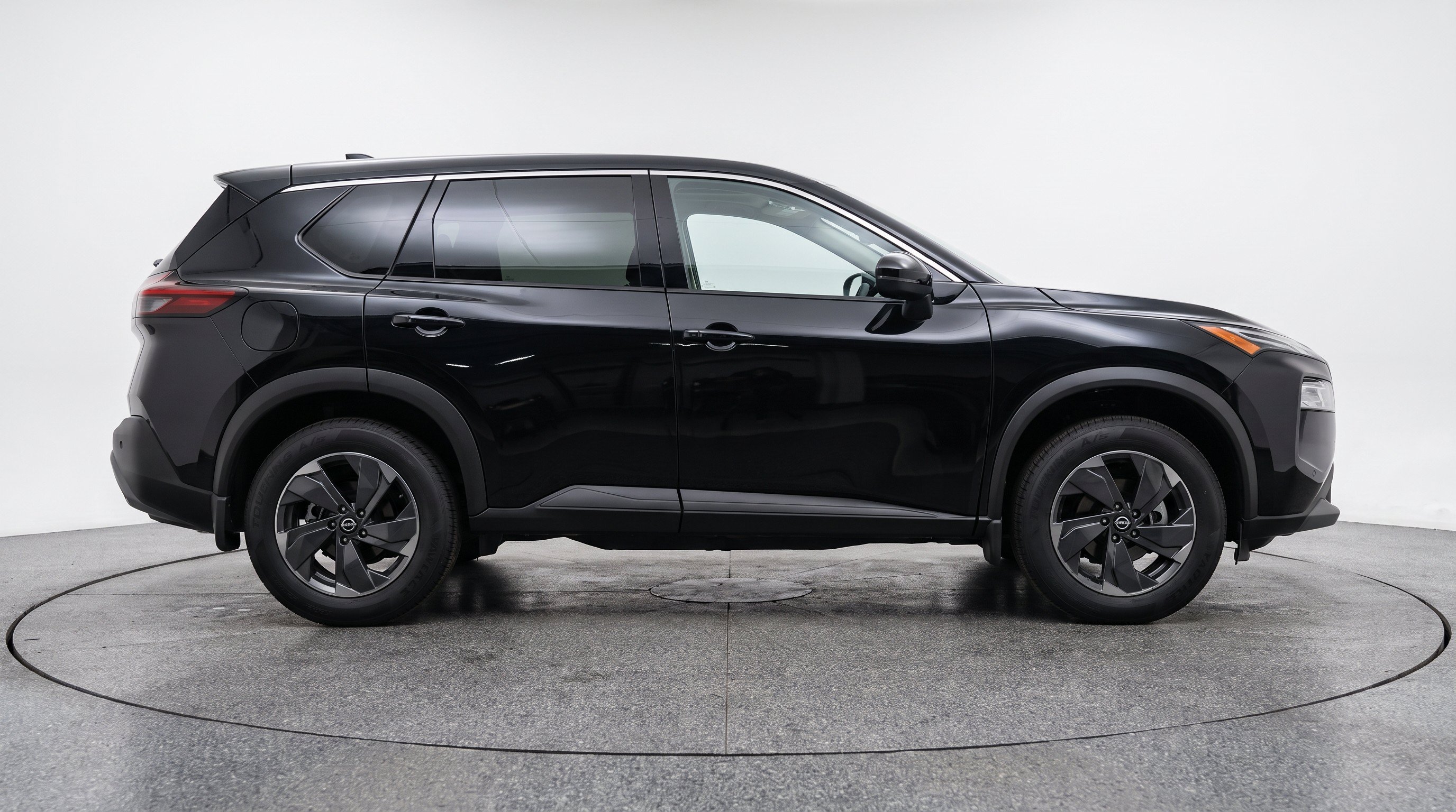 Thumbnail: 2025 Nissan Rogue - 10
