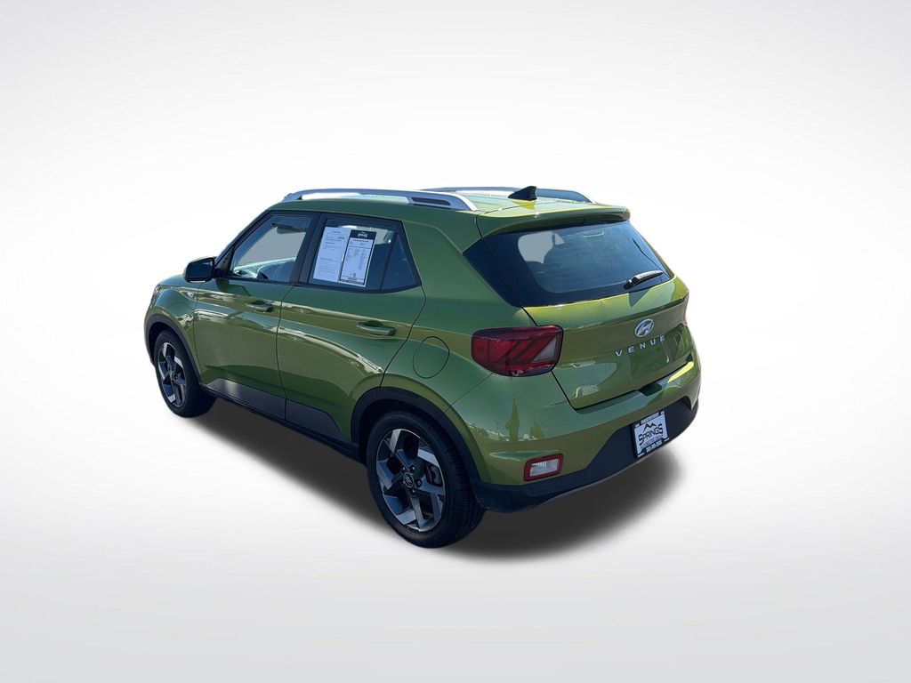 Used 2022 Hyundai Venue SEL SUV
