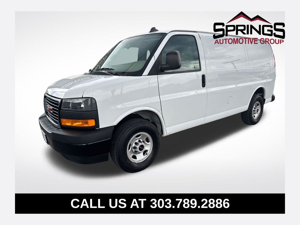 2023 GMC Savana Cargo