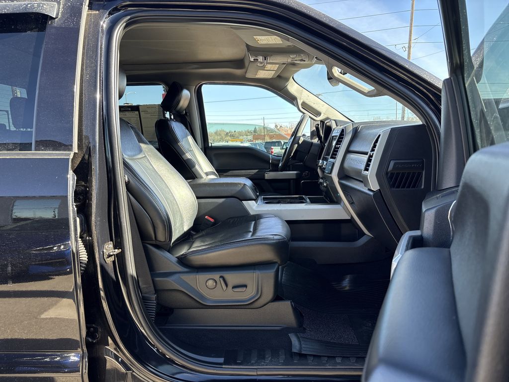 2020 Ford F-350 Super Duty Lariat - Photo 26
