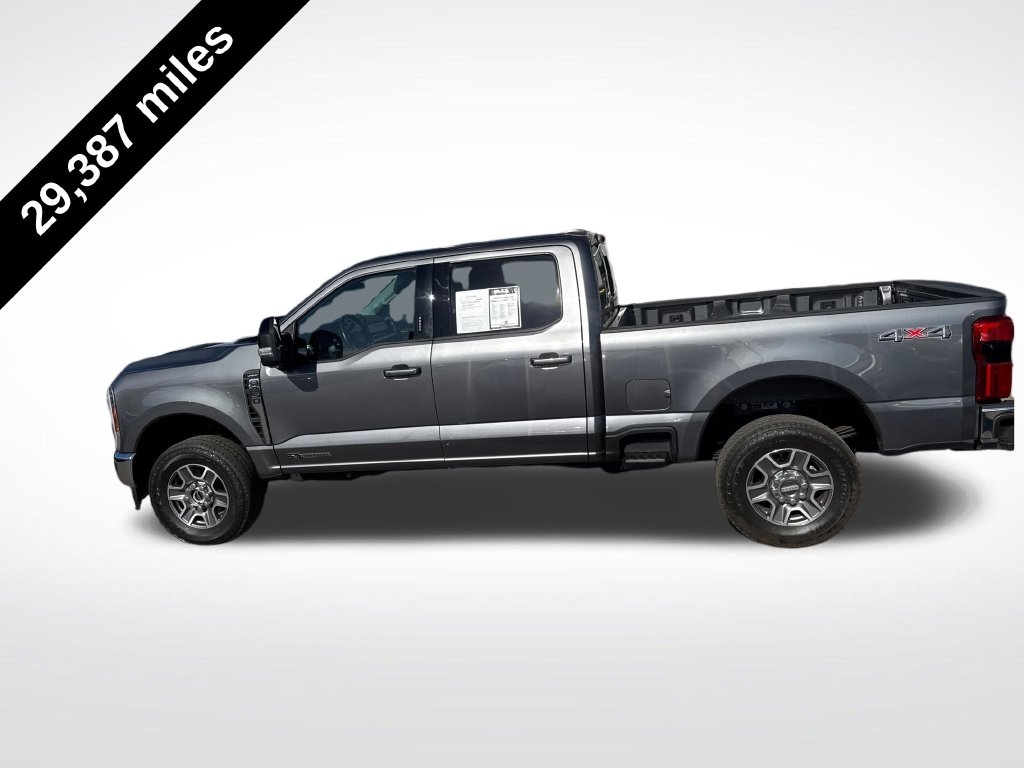 Used 2024 Ford F-250SD Lariat Truck