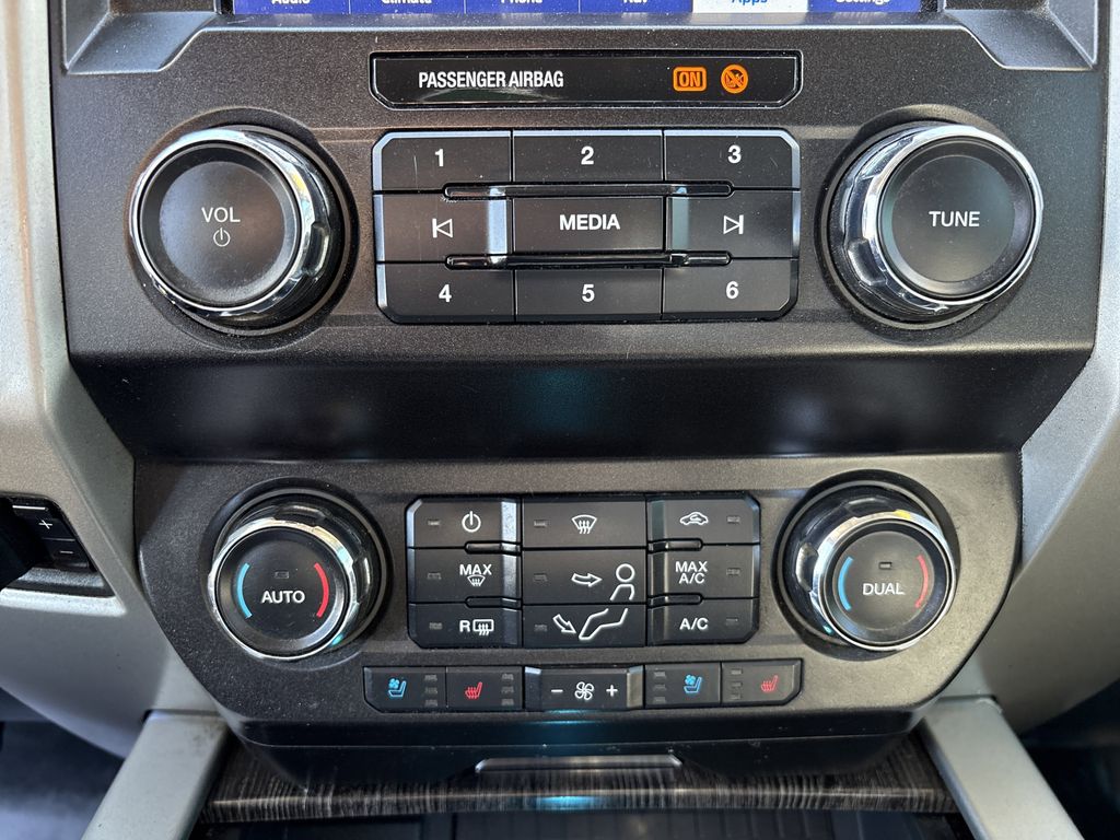 2020 Ford F-350 Super Duty Lariat - Photo 20