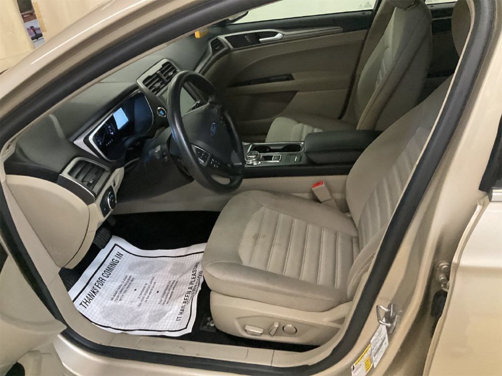 Certified 2019 Ford Fusion SE Sedan