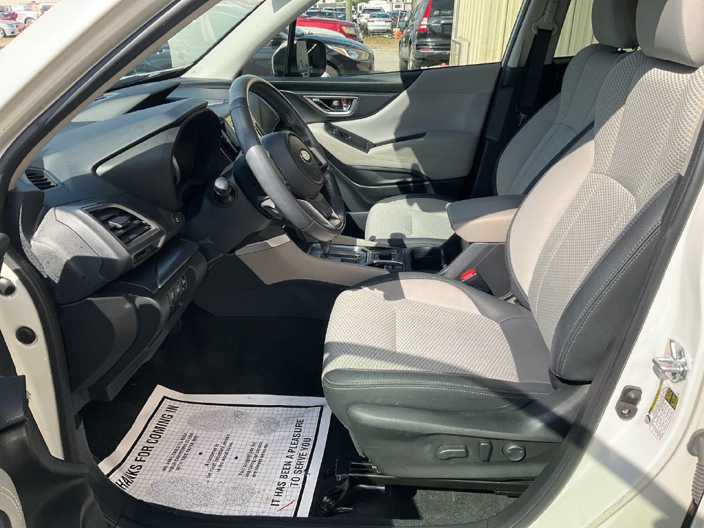 Used 2023 Subaru Forester Premium SUV