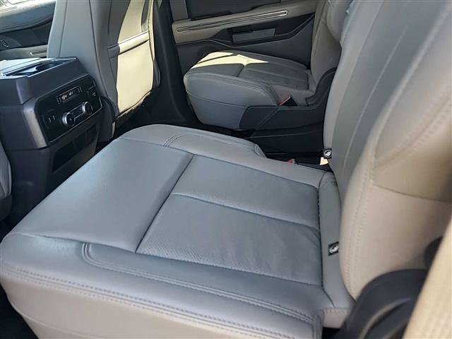 Used 2020 Ford Expedition XLT SUV
