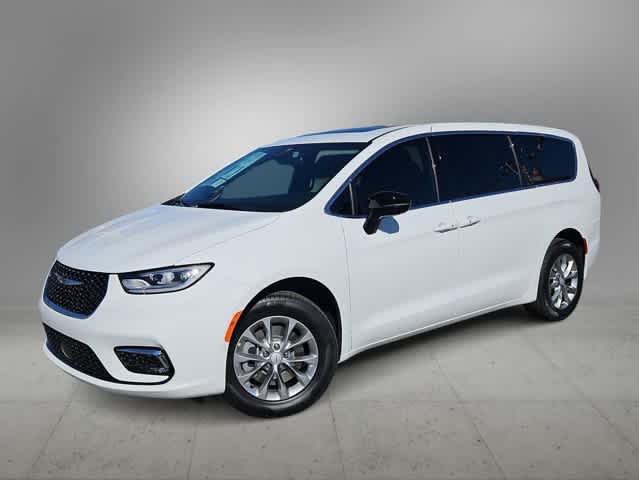 2026 Chrysler Pacifica SELECT AWD Passenger Van