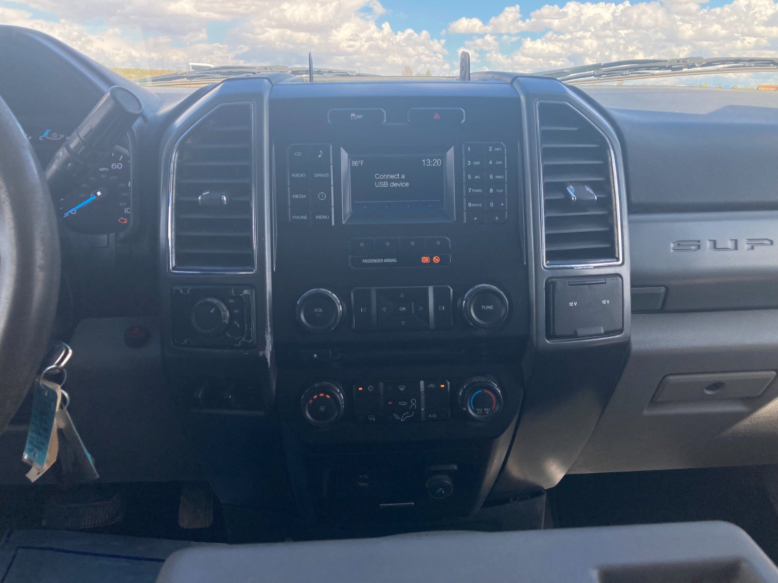 2018 Ford F-250 Super Duty XLT - Photo 13
